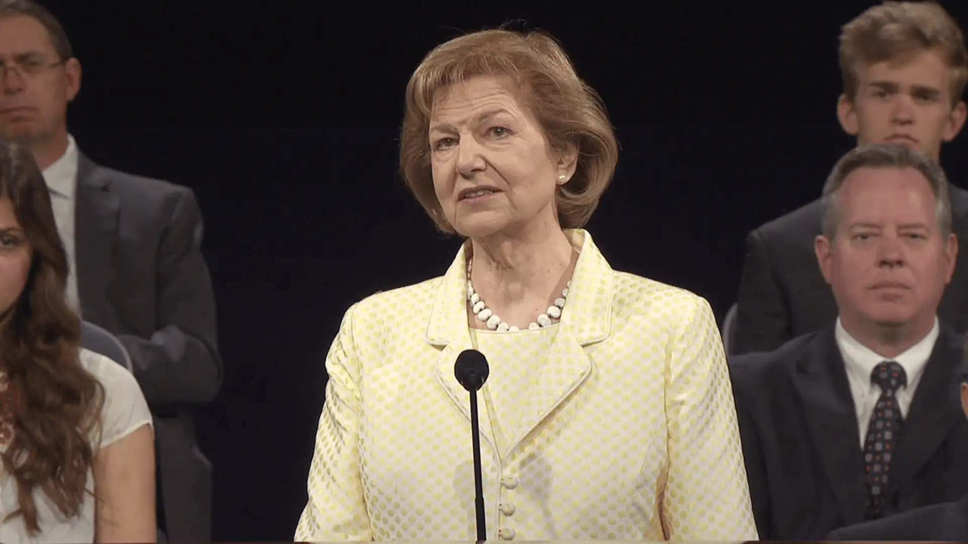Baroness Emma Nicholson | Hands Across the Sea